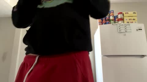 Snapshot of stepbro18 chatting on September 24, 3:04 pm Honestly Im a slut I have a high sex drive and I love talking to people off this platform  online show from September 24, 3:04 pm