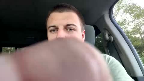 Snapshot of stepbro18 chatting on October 8, 10:29 pm Honestly Im a slut I have a high sex drive and I love talking to people off this platform  online show from October 8, 10:29 pm