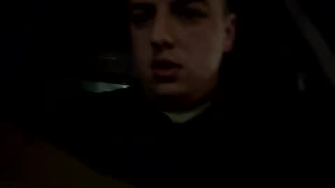 Snapshot of stepbro18 chatting on October 31, 1:28 am Honestly Im a slut I have a high sex drive and I love talking to people off this platform  online show from October 31, 1:28 am