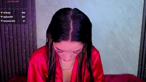 Stepha online show from April 2, 7:00 pm