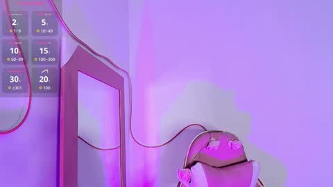 Emma online show from March 2, 11:11 pm