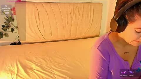 Snapshot of stepha_sweet chatting on May 25, 2:50 am Emma online show from May 25, 2:50 am