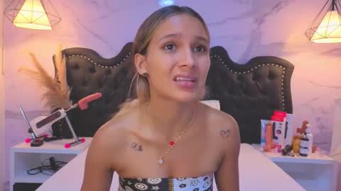 Stefff  online show from May 13, 11:00 pm