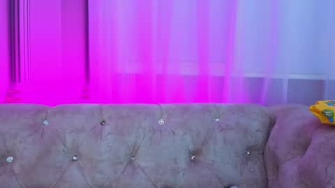 Snapshot of stephani_sweet chatting on May 25, 2:06 am Stefff online show from May 25, 2:06 am