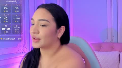         online show from December 31, 8:15 am