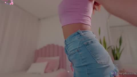 stephania_let online show from October 14, 10:38 am