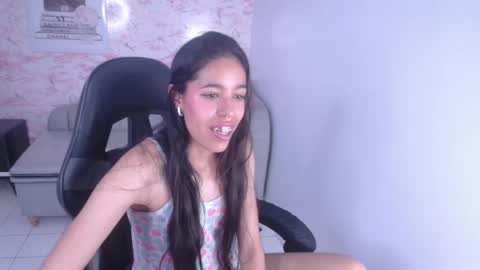 Stephania online show from December 10, 3:52 am
