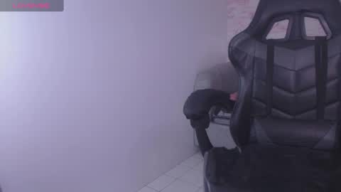 Stephania online show from December 11, 6:58 am