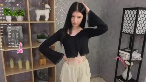 Amelia online show from April 30, 1:45 am