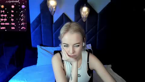 Stephanie Sea online show from February 18, 5:21 pm