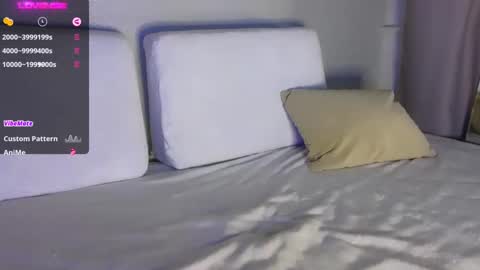 Stephany online show from December 5, 1:47 am