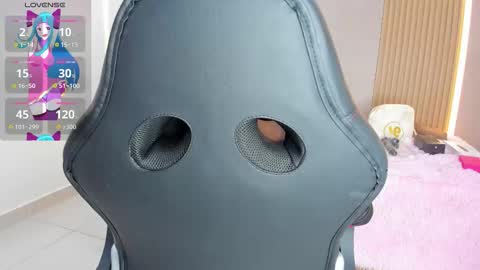 Stephany online show from December 23, 3:37 am