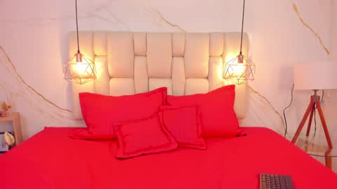 Snapshot of stephanysc chatting on December 11, 9:34 pm Stefanny online show from December 11, 9:34 pm