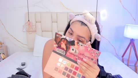 Snapshot of stephanysc chatting on December 14, 10:50 pm Stefanny online show from December 14, 10:50 pm