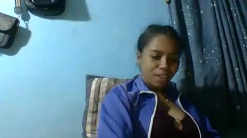 stephaolysca online show from May 19, 6:03 pm