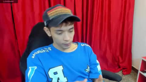 Stephen online show from January 22, 9:32 pm