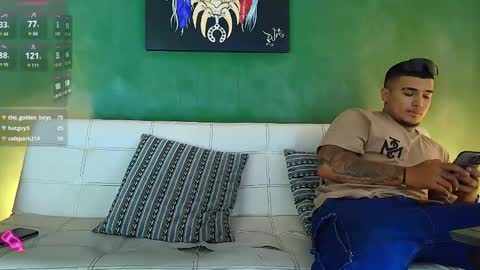 Snapshot of stephenbrown_ chatting on February 28, 9:38 pm ................ online show from February 28, 9:38 pm