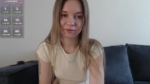Snapshot of stephie_mrr chatting on March 14, 9:15 am Steph online show from March 14, 9:15 am