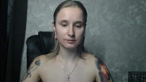 Grace online show from December 20, 1:18 pm