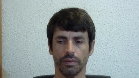 Snapshot of sterling_archer_24 chatting on January 2, 2:11 am sterling_archer_24 online show from January 2, 2:11 am