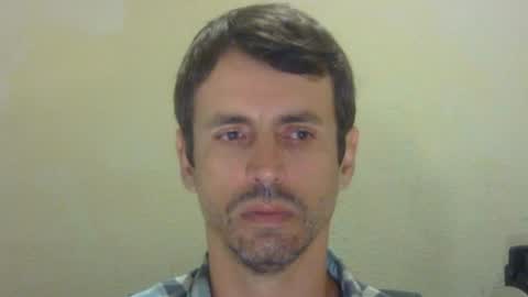 Snapshot of sterling_archer_24 chatting on April 5, 7:27 am sterling_archer_24 online show from April 5, 7:27 am