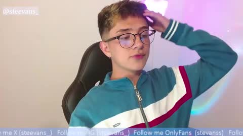 Stevan online show from October 26, 4:07 am