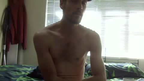 Snapshot of steveaussie chatting on February 16, 12:30 am Australian420 online show from February 16, 12:30 am