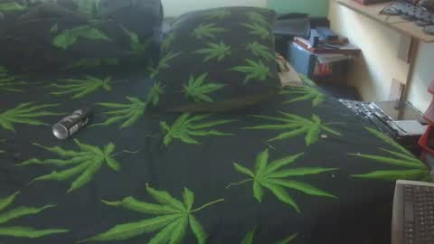 Australian420 online show from May 14, 6:31 am