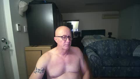 Snapshot of stevejohnson3367 chatting on October 19, 1:34 pm stevejohnson3367 online show from October 19, 1:34 pm