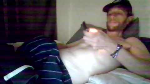 Snapshot of stevenkinnull chatting on April 2, 6:11 am KM online show from April 2, 6:11 am