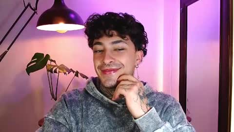 Snapshot of stevennavarro chatting on March 27, 11:59 pm Daniel Steven Navarro online show from March 27, 11:59 pm