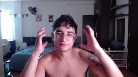 Alex   online show from June 14, 3:08 am
