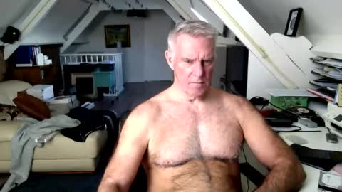 stevetwo online show from March 25, 1:28 pm