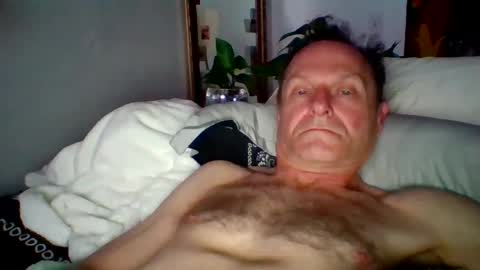 Snapshot of steviehard7 chatting on March 3, 1:31 pm steviehard7 online show from March 3, 1:31 pm