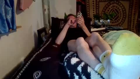 Snapshot of steviehard7 chatting on March 11, 4:54 am steviehard7 online show from March 11, 4:54 am