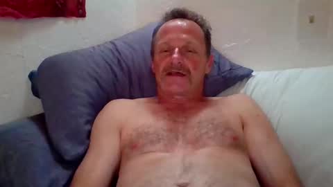 Snapshot of steviehard7 chatting on September 21, 5:09 am steviehard7 online show from September 21, 5:09 am