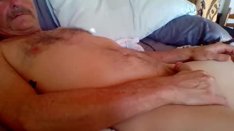 Snapshot of steviehard7 chatting on September 24, 11:52 pm steviehard7 online show from September 24, 11:52 pm