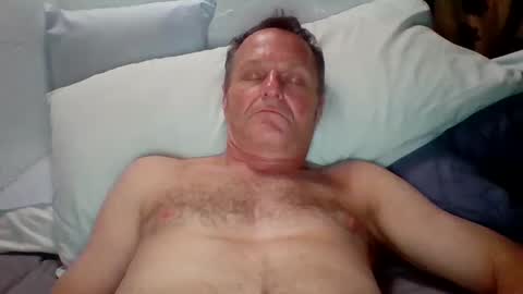 Snapshot of steviehard7 chatting on October 13, 8:58 am steviehard7 online show from October 13, 8:58 am