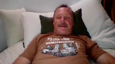 steviehard7 online show from February 12, 2:50 am