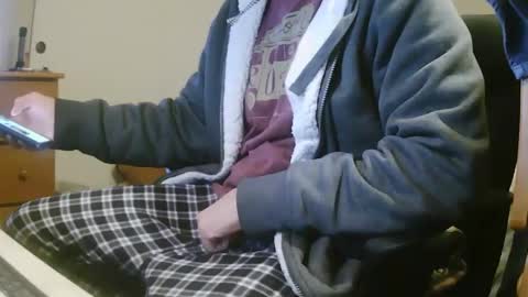 Snapshot of stevo69697 chatting on December 2, 6:20 am Chillguy online show from December 2, 6:20 am