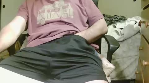 Chillguy online show from November 9, 6:33 am