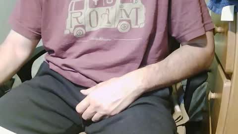 Chillguy online show from April 5, 3:20 pm