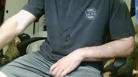 Chillguy online show from August 5, 5:32 am