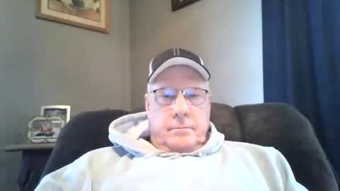 bobby online show from November 21, 5:00 pm