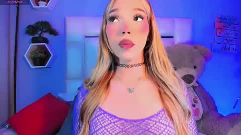 Steisee Reyes online show from October 3, 10:51 pm