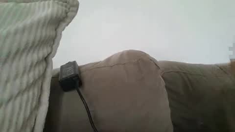 Snapshot of sticky_keyboard1234 chatting on December 17, 1:29 am Josh online show from December 17, 1:29 am