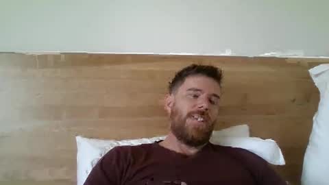 Snapshot of sticky_keyboard1234 chatting on October 17, 12:25 am Josh online show from October 17, 12:25 am