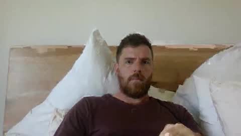 Snapshot of sticky_keyboard1234 chatting on October 19, 1:28 am Josh online show from October 19, 1:28 am