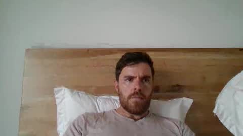 Snapshot of sticky_keyboard1234 chatting on January 10, 1:29 am Josh online show from January 10, 1:29 am