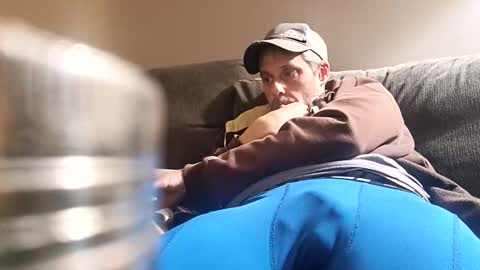 Snapshot of stickymouse45 chatting on December 20, 4:52 am stickymouse45 online show from December 20, 4:52 am